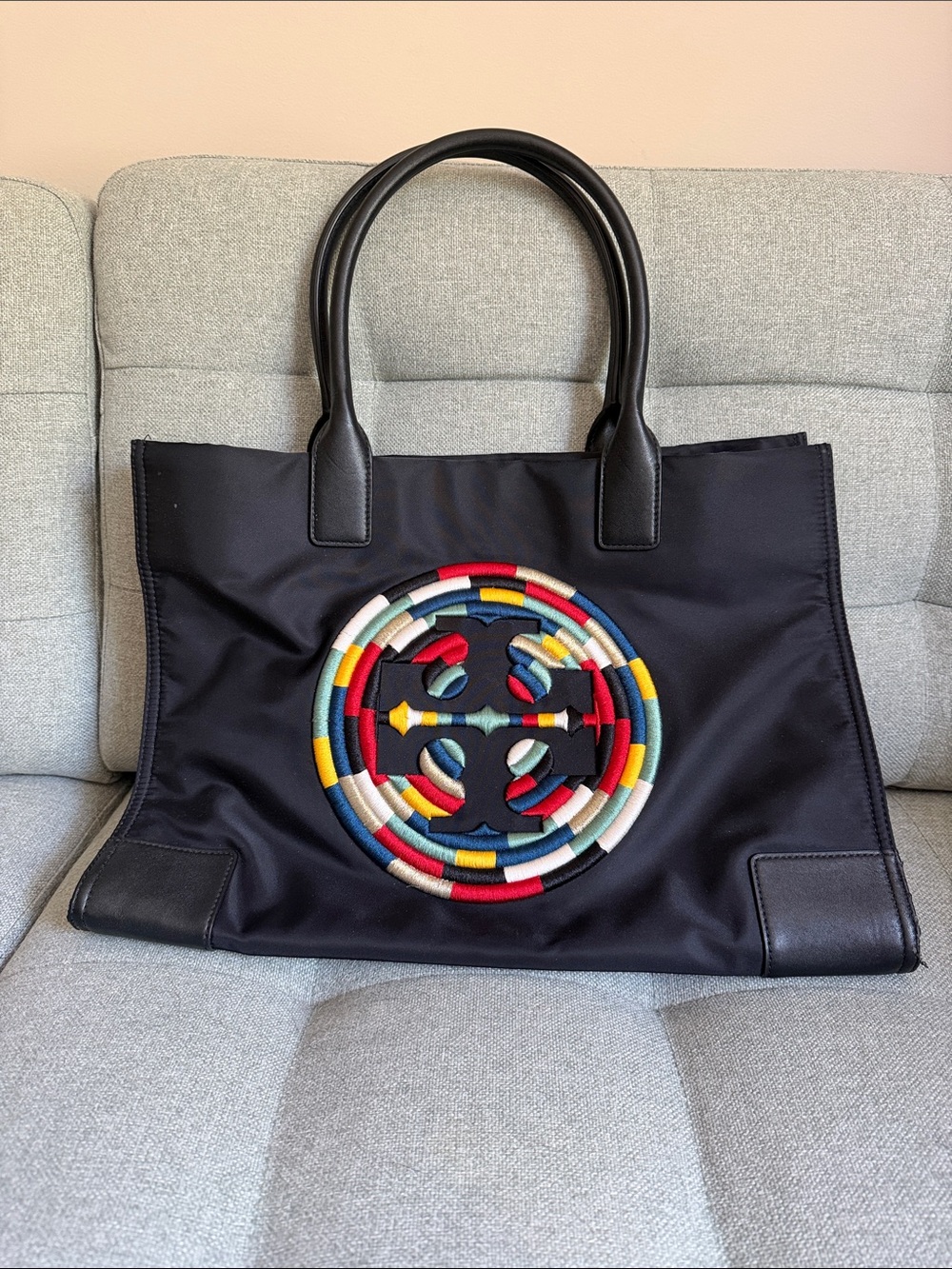 Black Women's Tory Burch Tote Bag with Multicolor Embroidered Logo